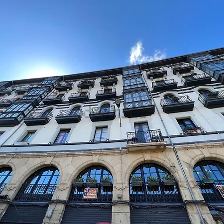 Ria Ac By Staynnapartments * Bilbao